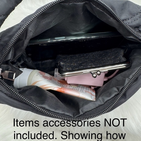 The Errands Grab & Go Quilted Nylon Handbag - Picture 4 of 7